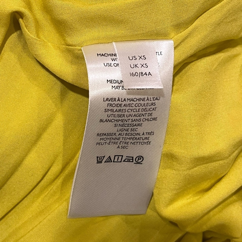 𝐀𝐧𝐭𝐡𝐫𝐨𝐩𝐨𝐥𝐨𝐠𝐢𝐞 𝐍𝐖𝐓 Eliora Off-The-Shoulder Maxi Dress Yellow XS - Picture 10 of 12